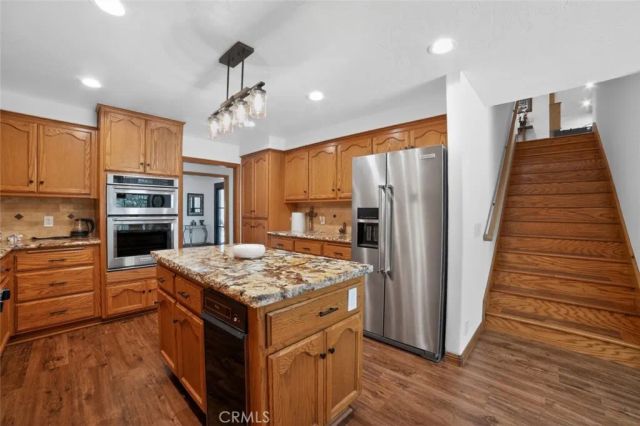 1198 Montreal Drive, Lake Arrowhead, CA 92352