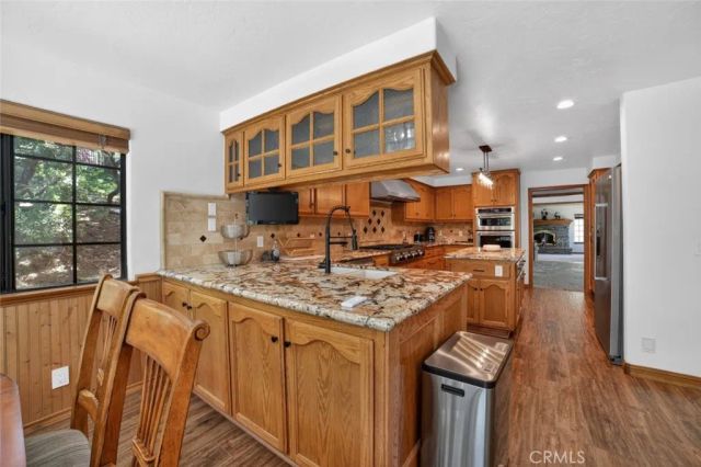 1198 Montreal Drive, Lake Arrowhead, CA 92352