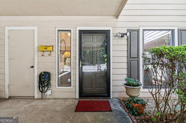 4862 Twin Lakes Trail, Atlanta, GA 30360
