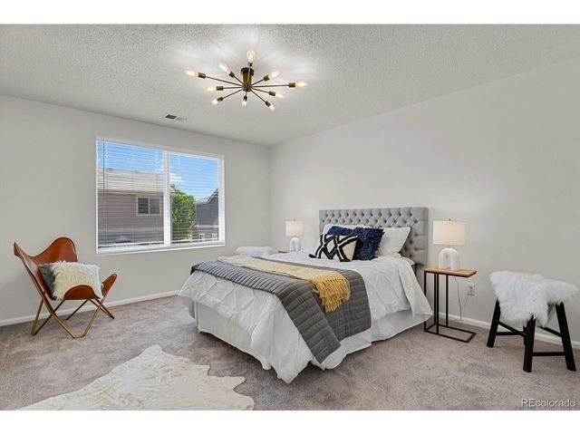 19650 E 59th Dr, Aurora, CO 80019