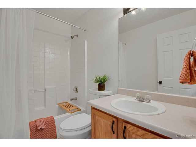 19650 E 59th Dr, Aurora, CO 80019