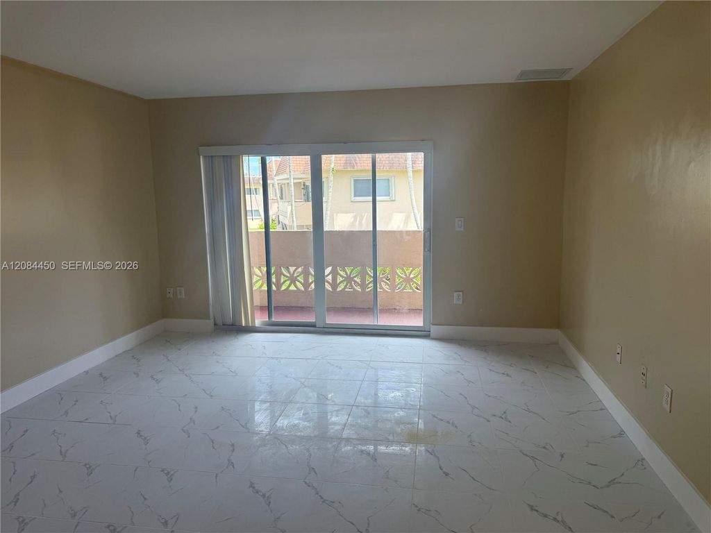 14500 SW 88th Avenue 254, Palmetto Bay, FL 33176