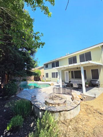 345 Saint Lucia Way, Lincoln, CA 95648
