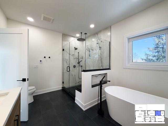 703 N Gibbons Avenue, Arlington Heights, IL 60004