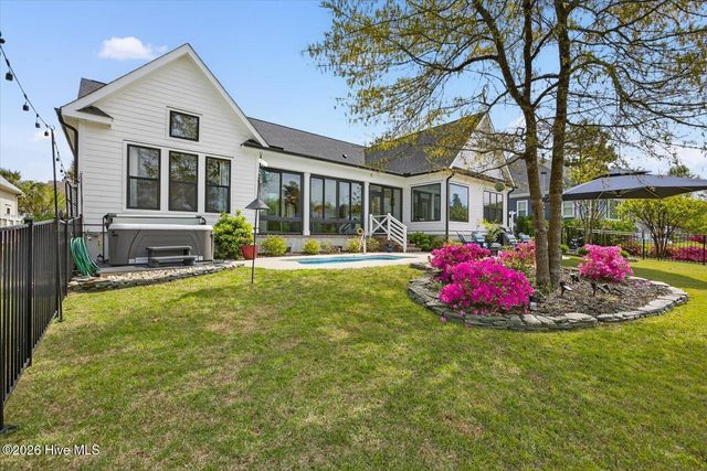 2593 Ocean Palm Court NE, Leland, NC 28451