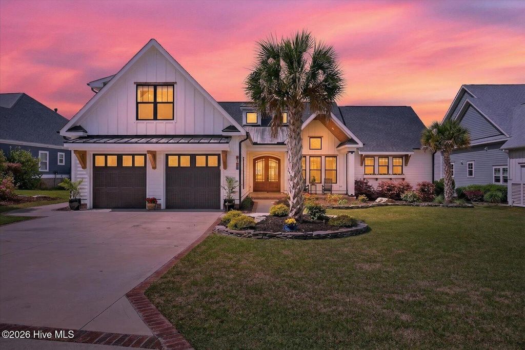 2593 Ocean Palm Court NE, Leland, NC 28451