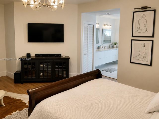 4221 SW 154th Pl, Miami, FL 33185