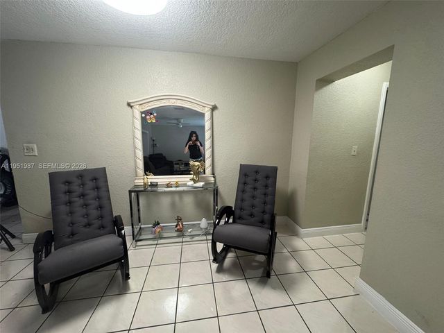 1750 SW 137th Ct, Miami, FL 33175