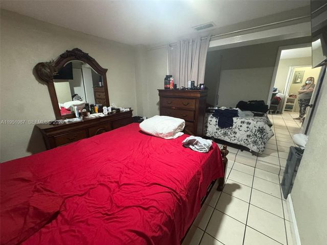 1750 SW 137th Ct, Miami, FL 33175