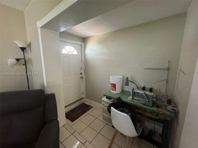 1750 SW 137th Ct, Miami, FL 33175