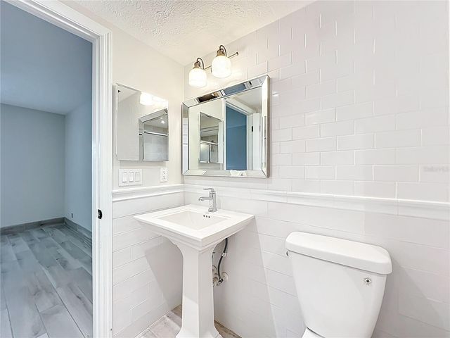 470 W PAR STREET 470, Orlando, FL 32804