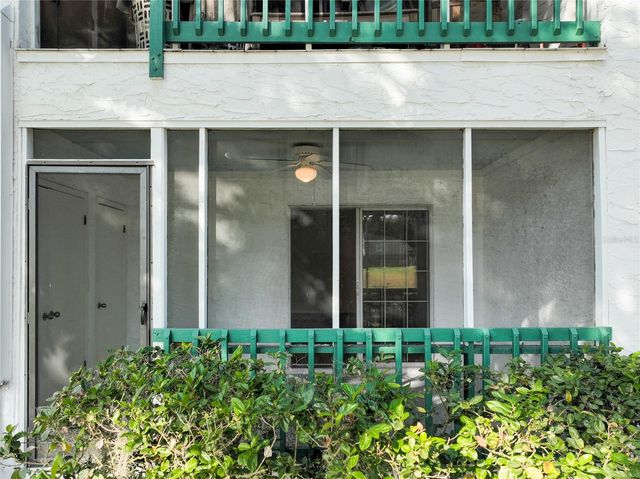 470 W PAR STREET 470, Orlando, FL 32804