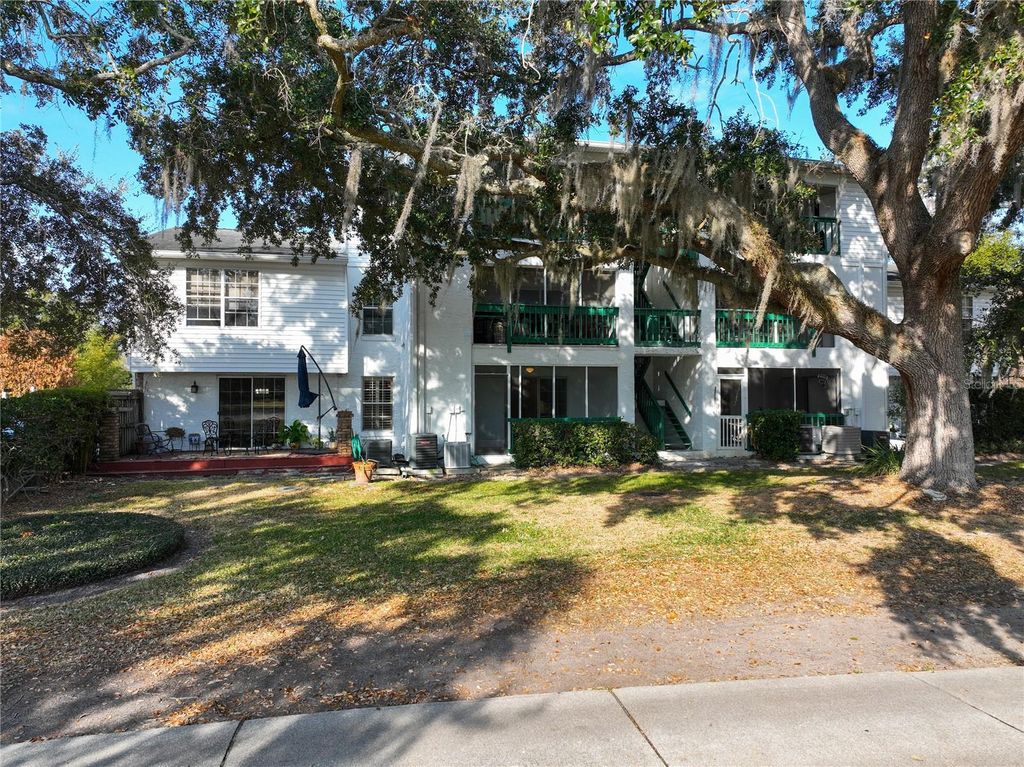 Image 53 of property listing at 470 W PAR STREET 470, Orlando, FL 32804