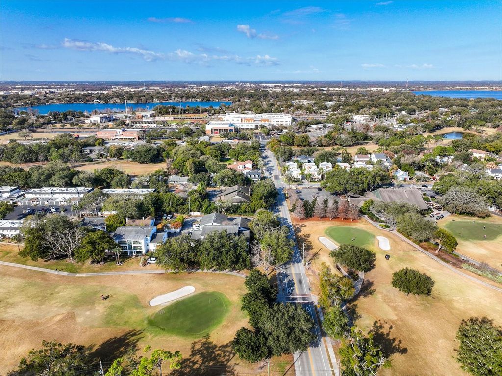 Image 65 of property listing at 470 W PAR STREET 470, Orlando, FL 32804