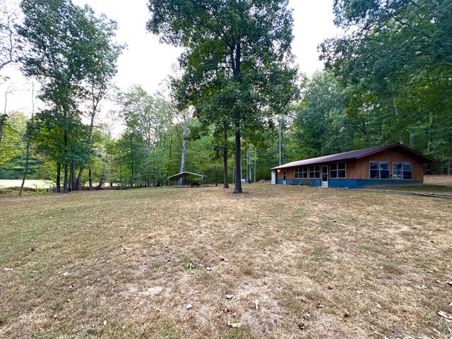 367 Lakeview Cir, Tennessee Ridge, TN 37178