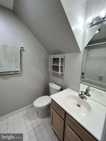 5106 OBSERVATION WAY, Alexandria, VA 22312