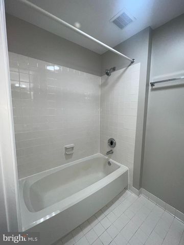 5106 OBSERVATION WAY, Alexandria, VA 22312