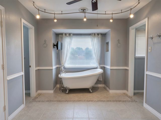 1442 Marlene Place, Desoto, TX 75115