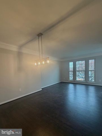 17358 KILDARE LN, Dumfries, VA 22026