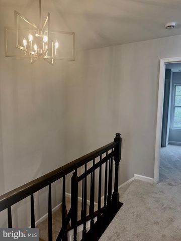 17358 KILDARE LN, Dumfries, VA 22026