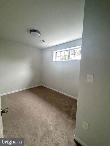 17358 KILDARE LN, Dumfries, VA 22026