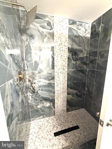 17358 KILDARE LN, Dumfries, VA 22026