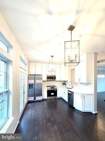 17358 KILDARE LN, Dumfries, VA 22026