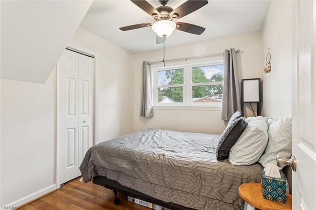 718 Dresden DR, Newport News, VA 23601