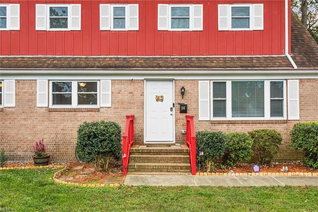 718 Dresden DR, Newport News, VA 23601