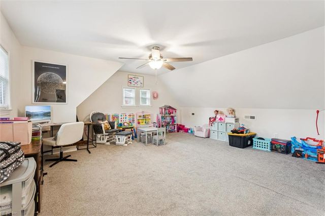 718 Dresden DR, Newport News, VA 23601