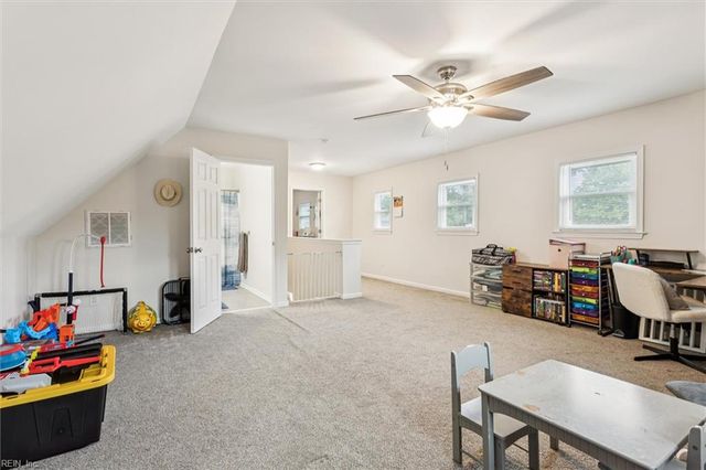 718 Dresden DR, Newport News, VA 23601