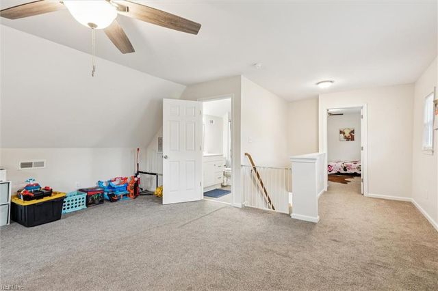 718 Dresden DR, Newport News, VA 23601