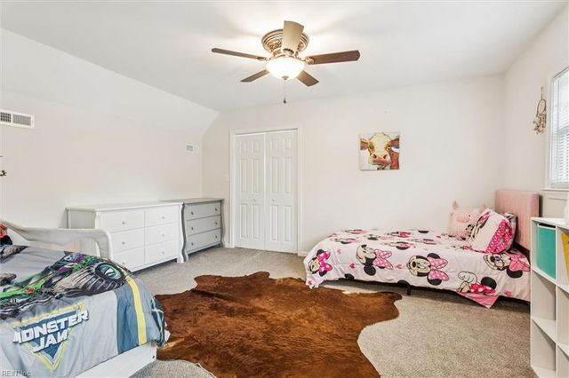 718 Dresden DR, Newport News, VA 23601