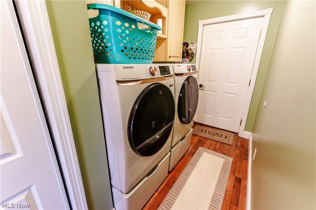 18579 Hobbler Lane, Lore City, OH 43755