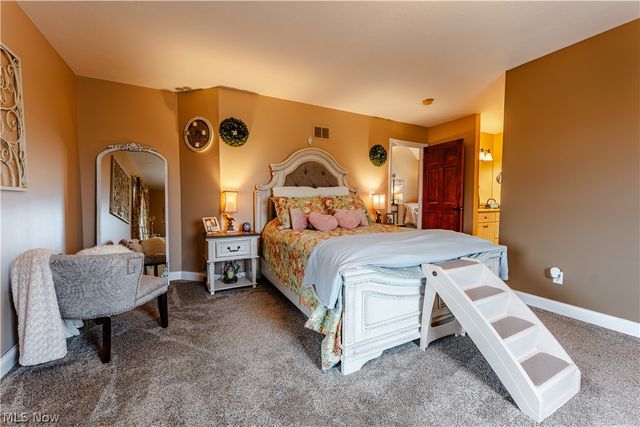 18579 Hobbler Lane, Lore City, OH 43755