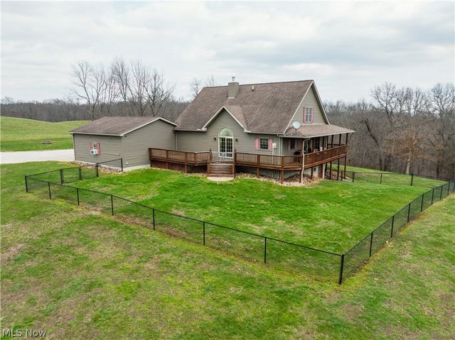 18579 Hobbler Lane, Lore City, OH 43755