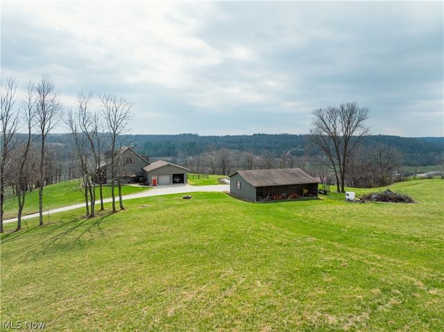 18579 Hobbler Lane, Lore City, OH 43755