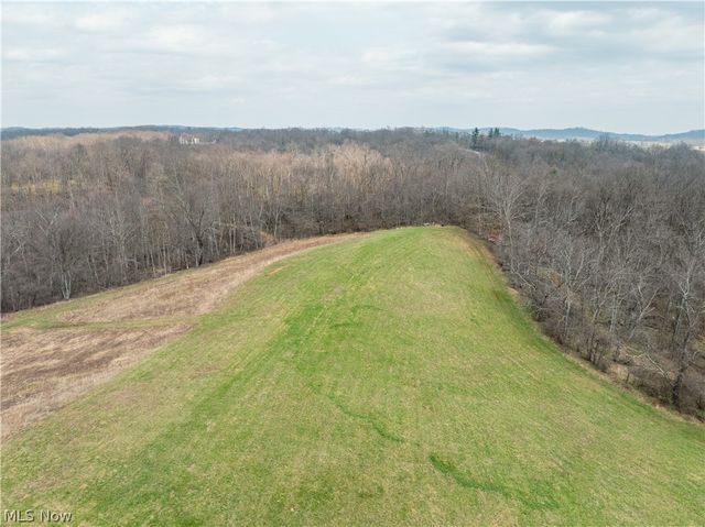 18579 Hobbler Lane, Lore City, OH 43755