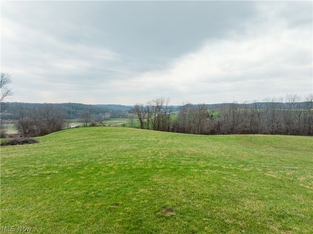 18579 Hobbler Lane, Lore City, OH 43755