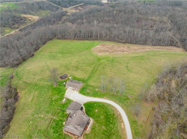 18579 Hobbler Lane, Lore City, OH 43755