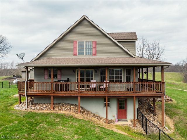 18579 Hobbler Lane, Lore City, OH 43755