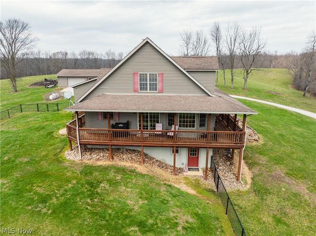 18579 Hobbler Lane, Lore City, OH 43755