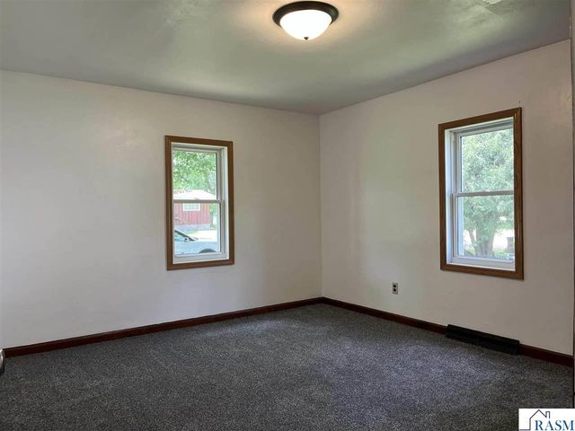 105 S 2nd Street, Odin, MN 56160