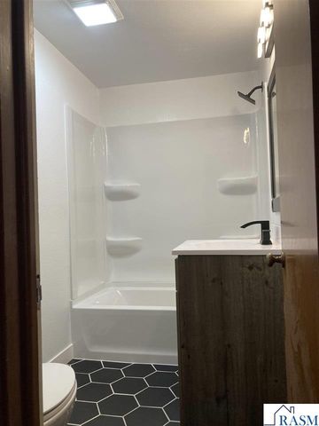 105 S 2nd Street, Odin, MN 56160