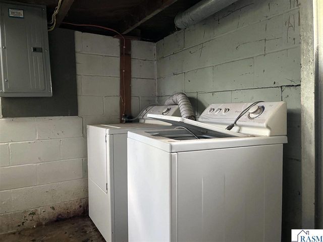 105 S 2nd Street, Odin, MN 56160