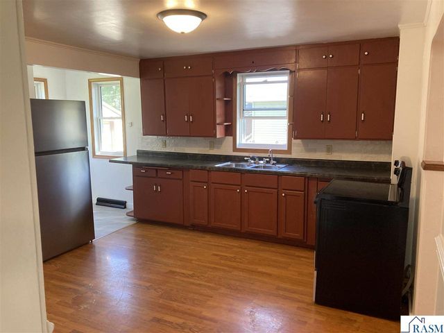 105 S 2nd Street, Odin, MN 56160