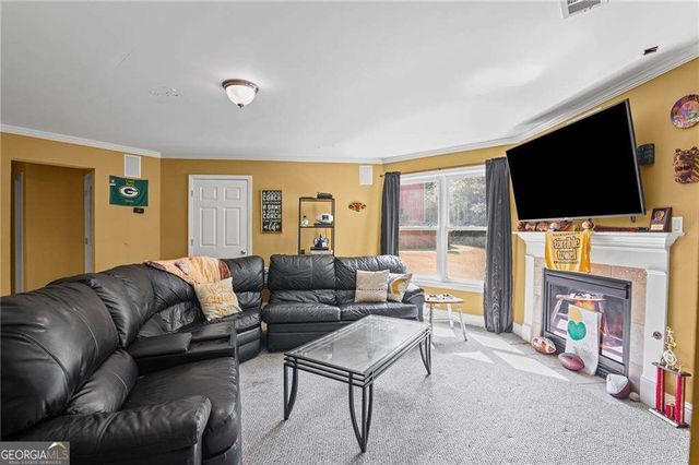 3152 Meadow Glade Court, Lithonia, GA 30038