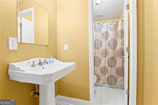 3152 Meadow Glade Court, Lithonia, GA 30038