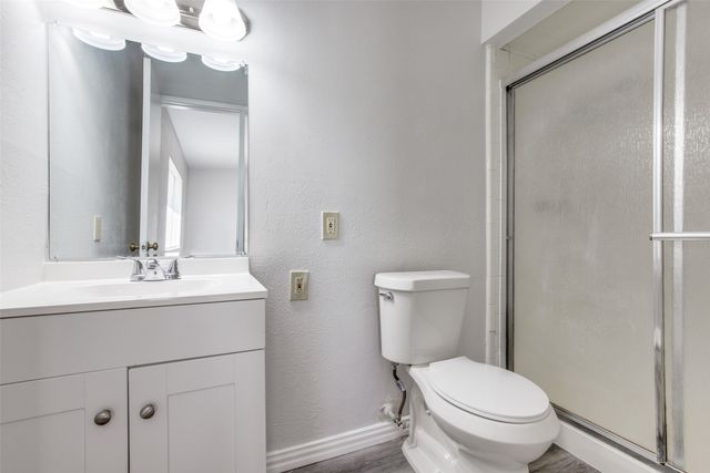 408 Rockcrest Drive, Mesquite, TX 75150