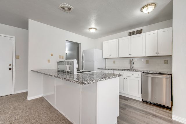 408 Rockcrest Drive, Mesquite, TX 75150